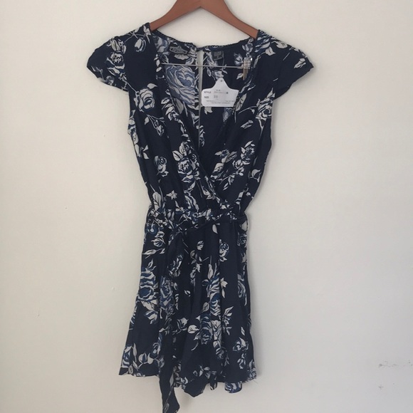 Angie Pants - Angie Rose Floral Shorts Romper, S